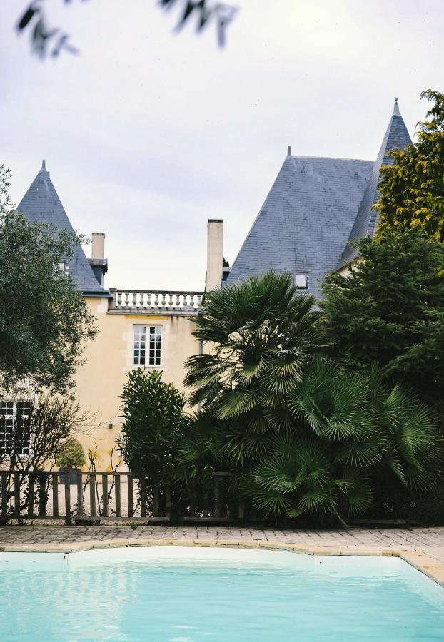 Chateau De La Vallade Saint-Porchaire Exteriör bild